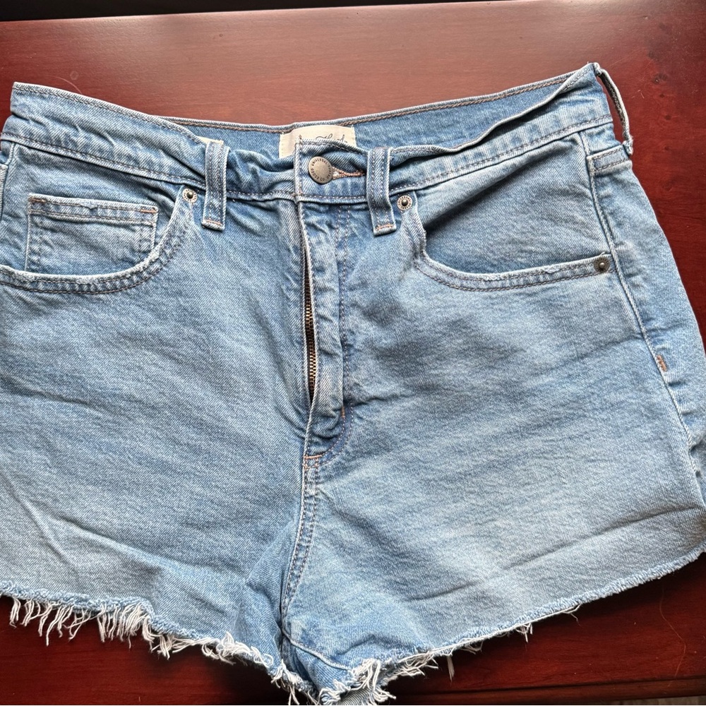 Universal Thread Blue Jean Shorts Distressed Cut-Off